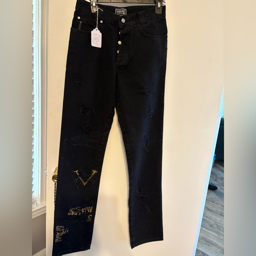 Versace black jeans ripped I love VS style gold front area 30 by 33 unisex